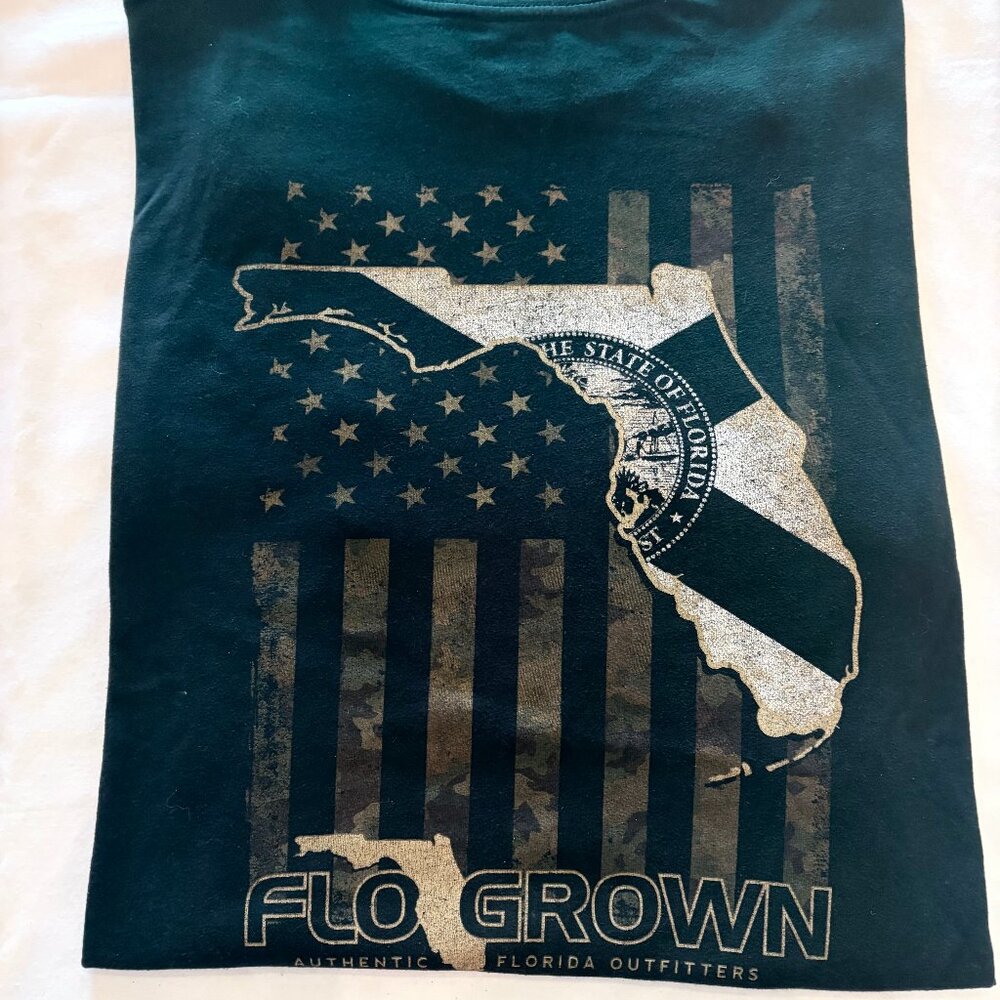FLO GROWN US Camo Flag T-shirt Men's XL